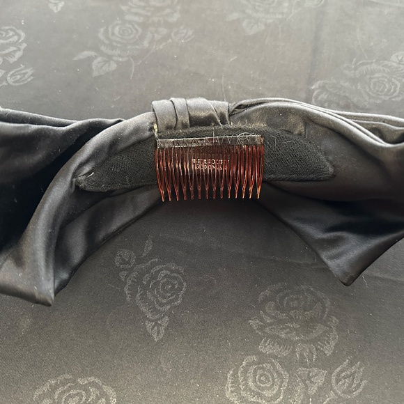 VINTAGE Bergdorf Goodman Black Silk Faux Turban Twist Hair Bow w/ Comb - Picture 3 of 4